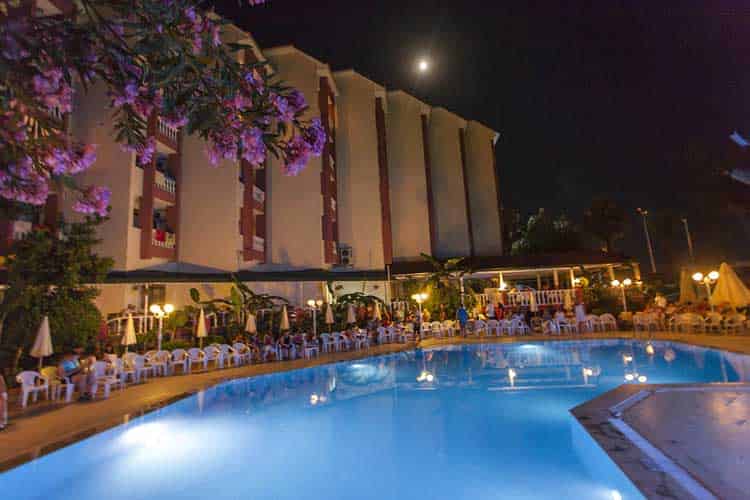 Bone Club Hotel SVS